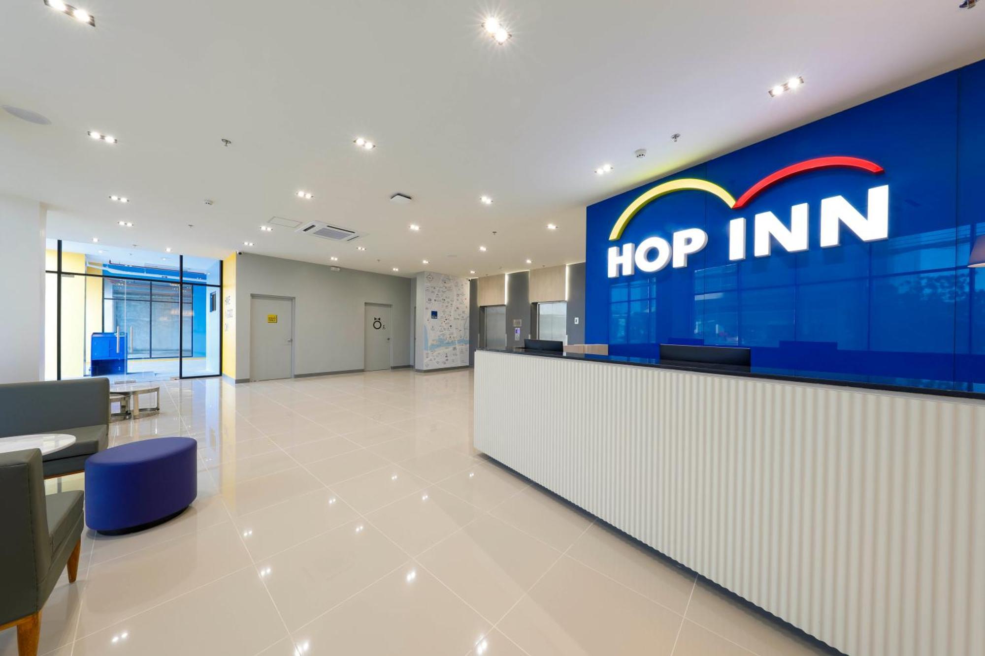 Hop Inn Hotel Iloilo Екстериор снимка